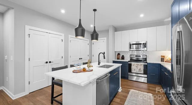 $1,611 | 1711 Commonwealth Avenue, Unit S1, Charlotte, NC 28205