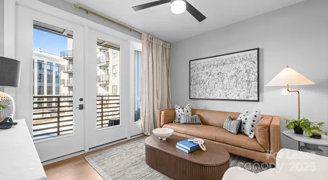 $1,611 | 1711 Commonwealth Avenue, Unit S1, Charlotte, NC 28205