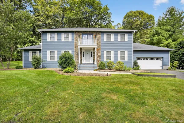 $4,950 | 92 Brook Hollow Drive, New Windsor, NY 12553