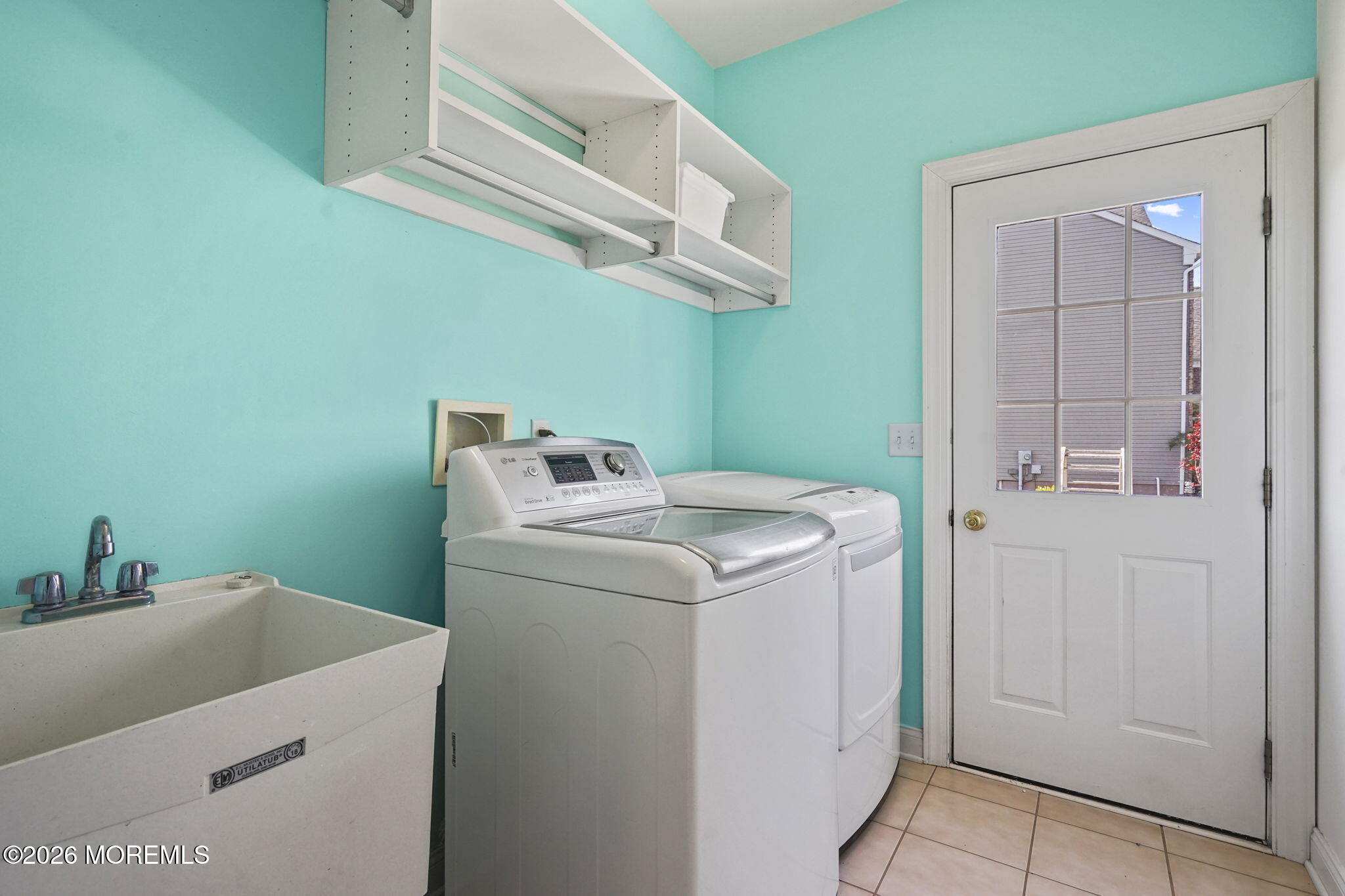 10 Rockingham Court Manalapan, NJ 07726 - Photo 36 of 91 LAUNDRY ROOM