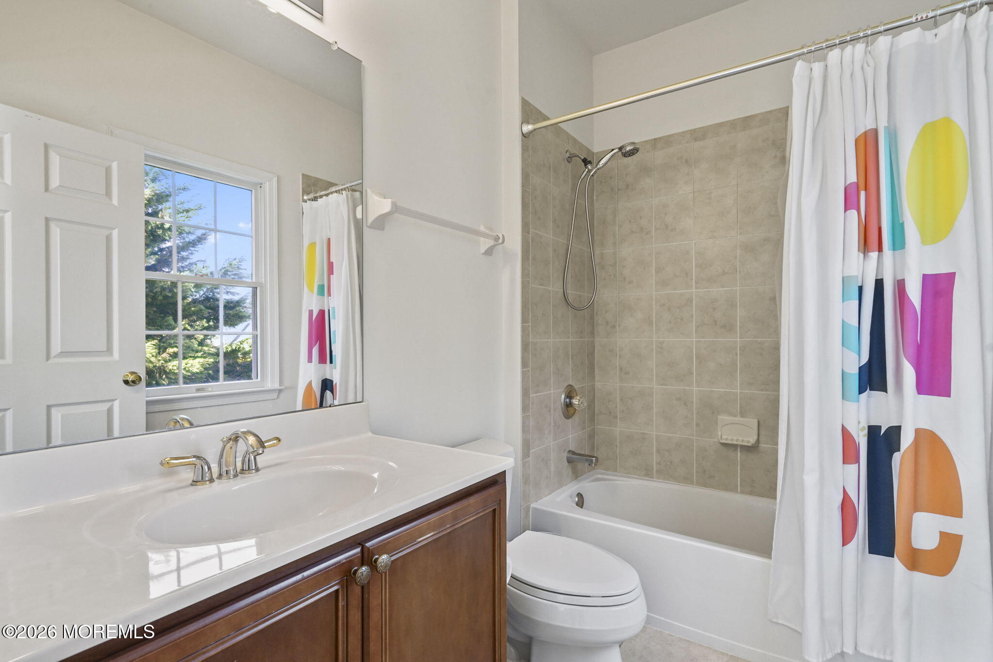 10 Rockingham Court Manalapan, NJ 07726 - Photo 47 of 91 BATHROOM