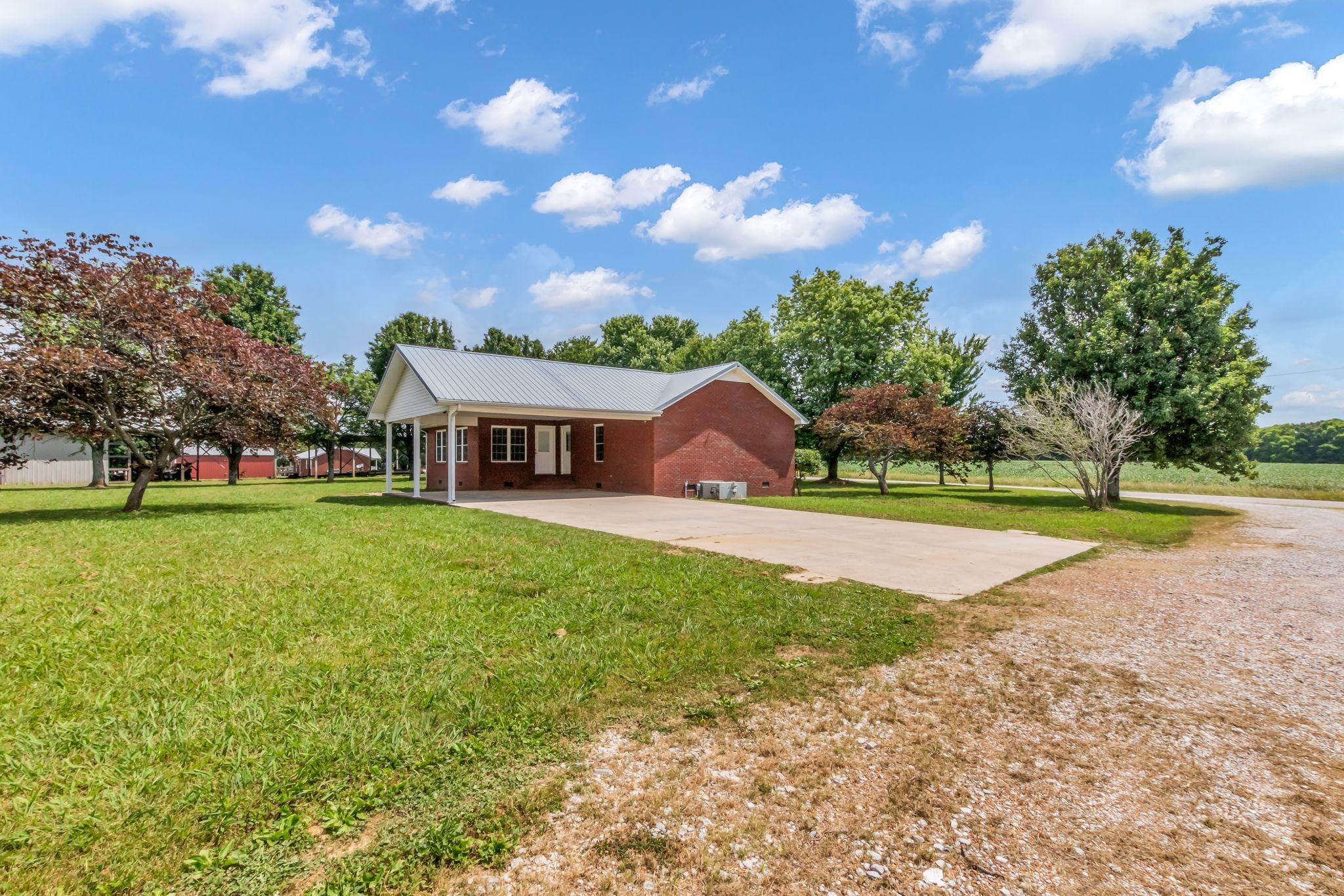 184 Buncombe Road Belvidere, TN 37306 - Photo 31 of 33