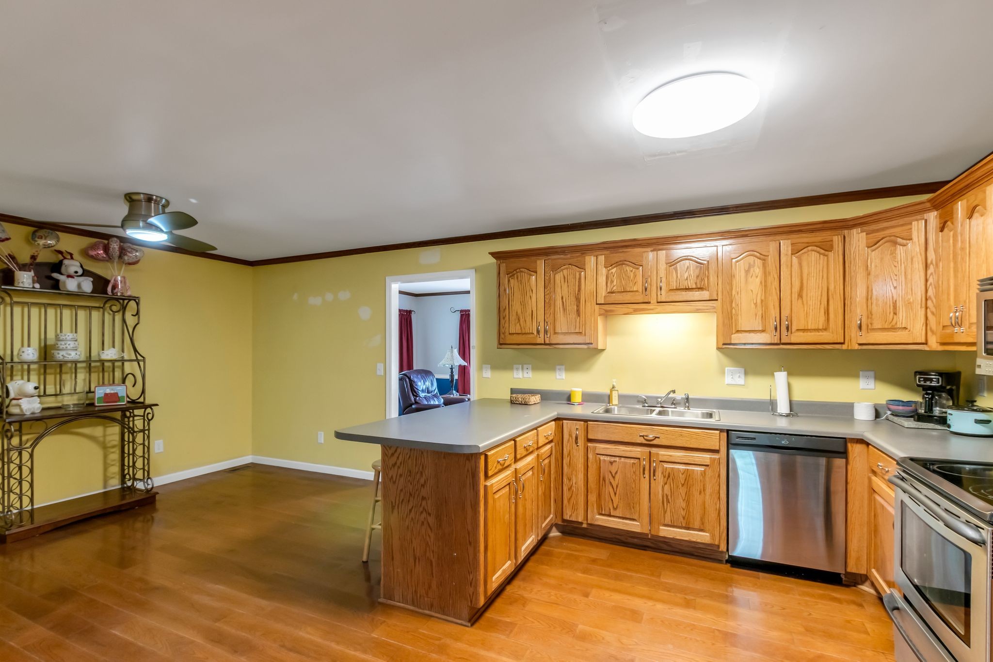 184 Buncombe Road Belvidere, TN 37306 - Photo 10 of 33