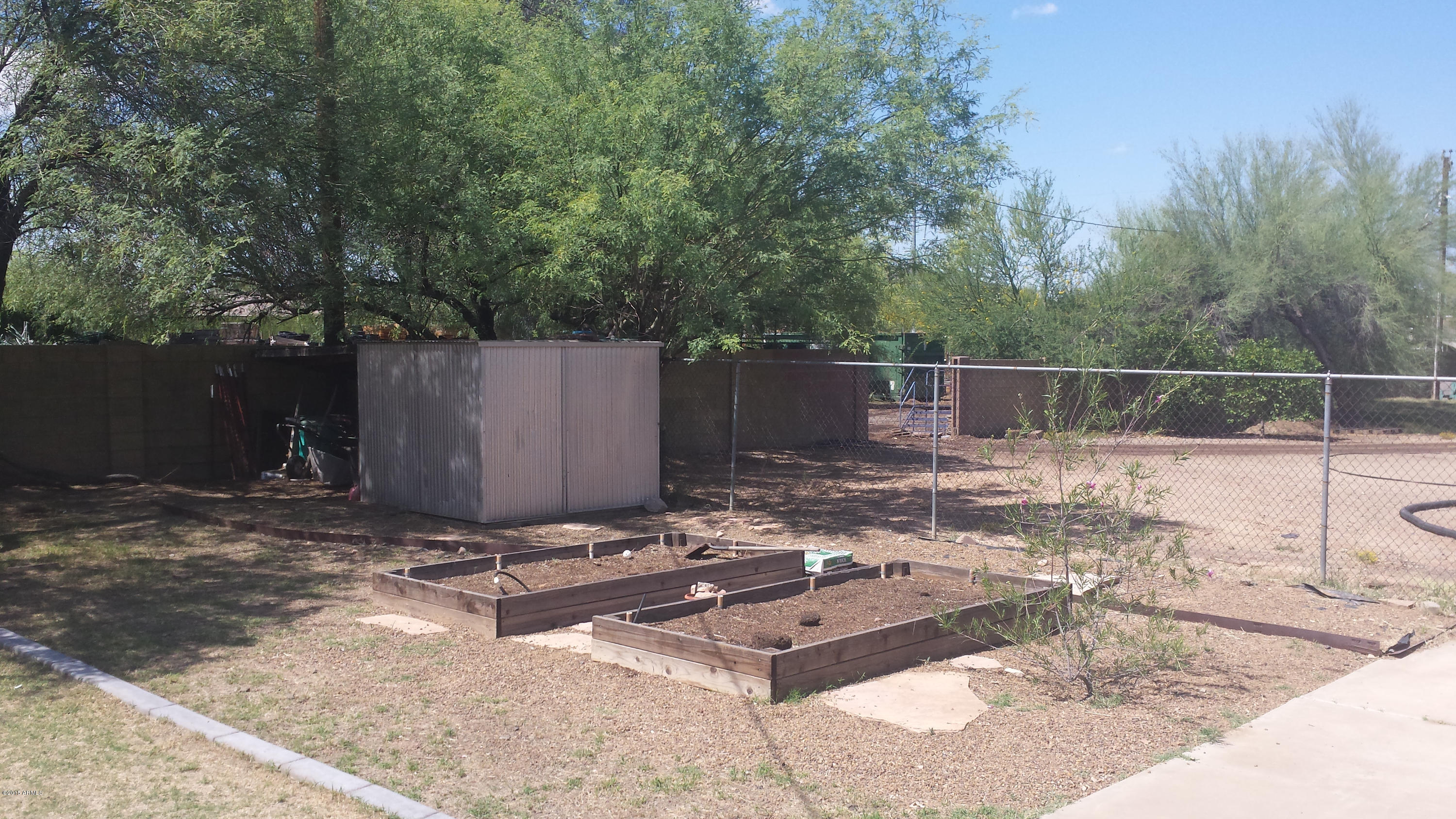 737 East Hearn Road Phoenix, AZ 85022 - Photo 24 of 37 Grow your own organic veggies
