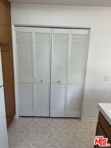 an empty room with closet