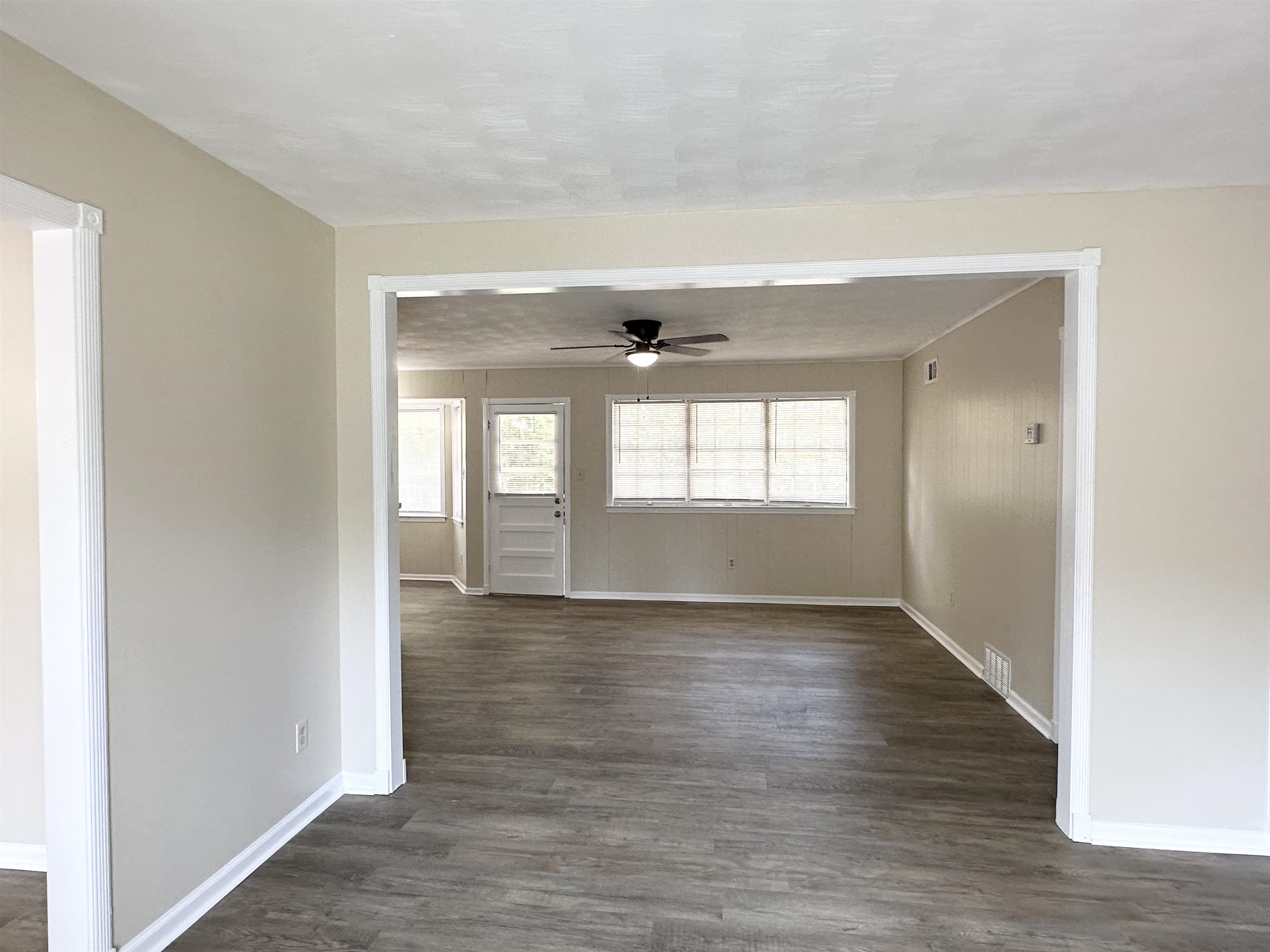 4906 Leven Road Memphis, TN 38118 - Photo 3 of 22 Gallery Image 3