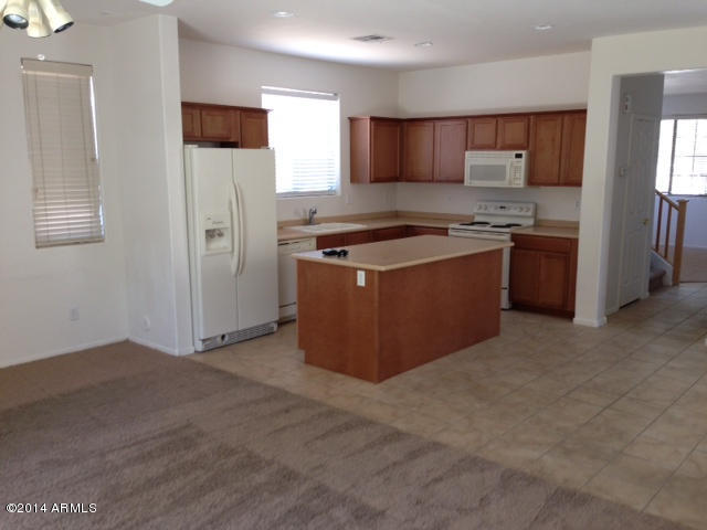 3779 East Chickadee Road Gilbert, AZ 85297 - Photo 5 of 21 KITCHEN AND GREAT
