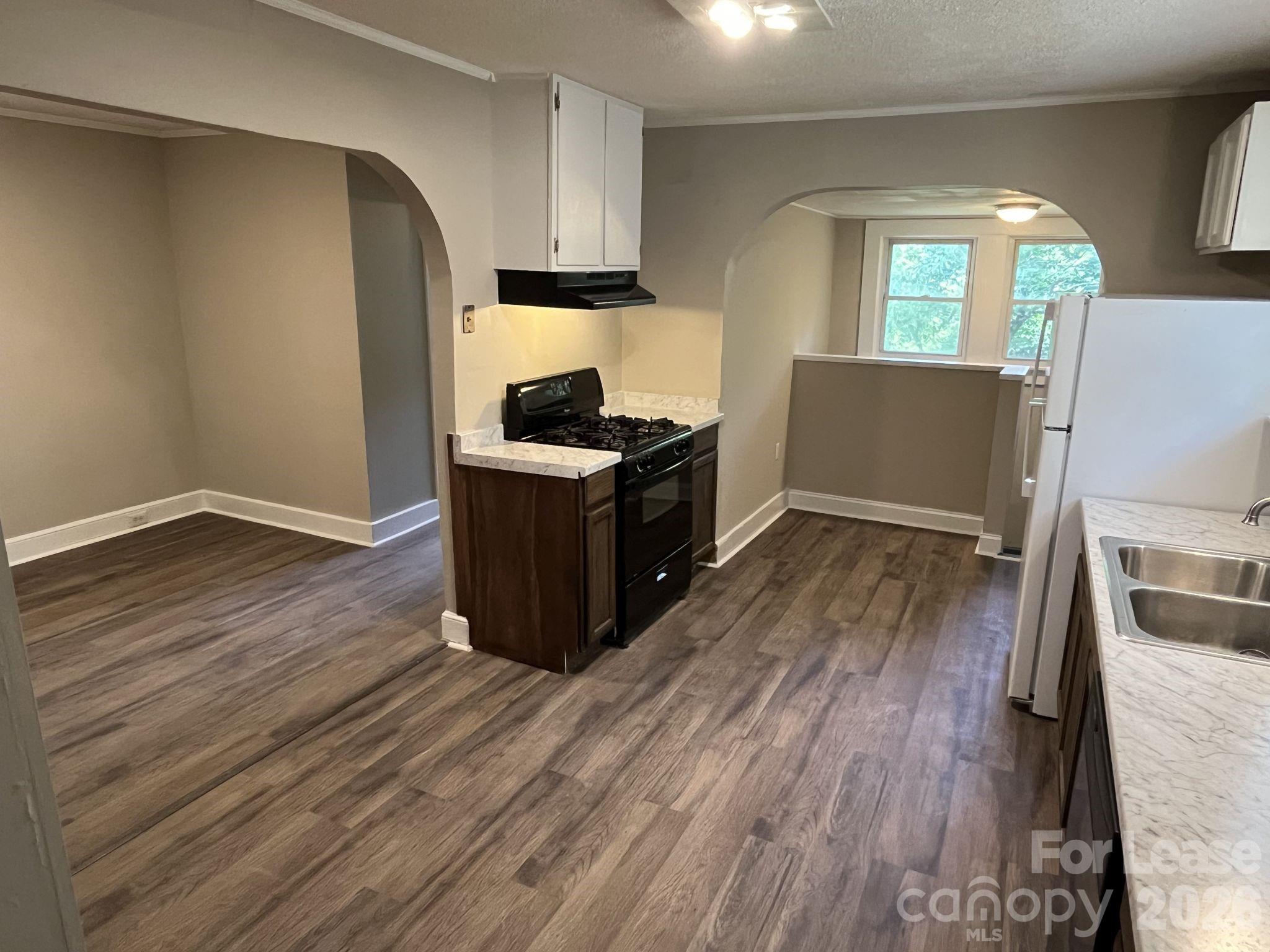 975 Old Charlotte Road Southwest Concord, NC 28027 - Photo 7 of 34