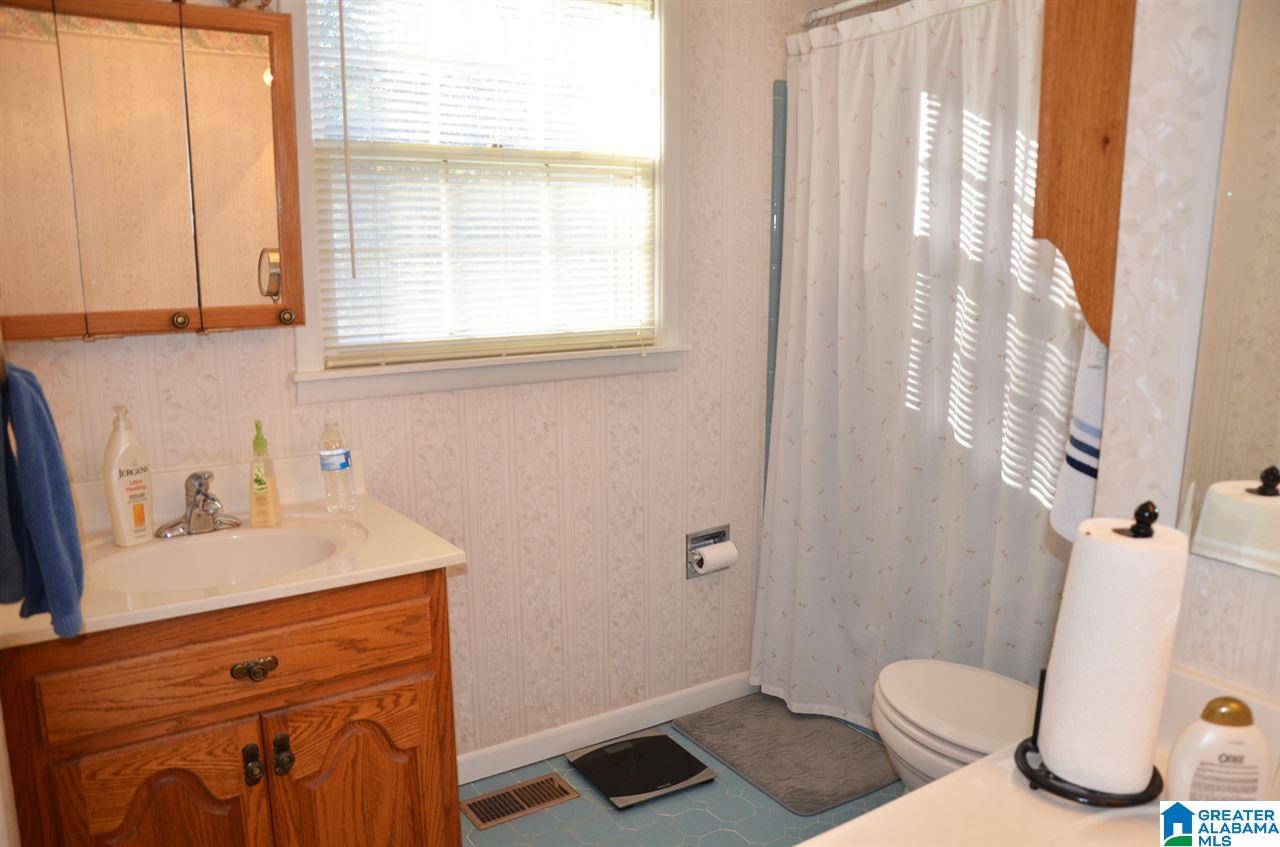 1201 Arklow Road Weaver, AL 36277 - Photo 36 of 42
