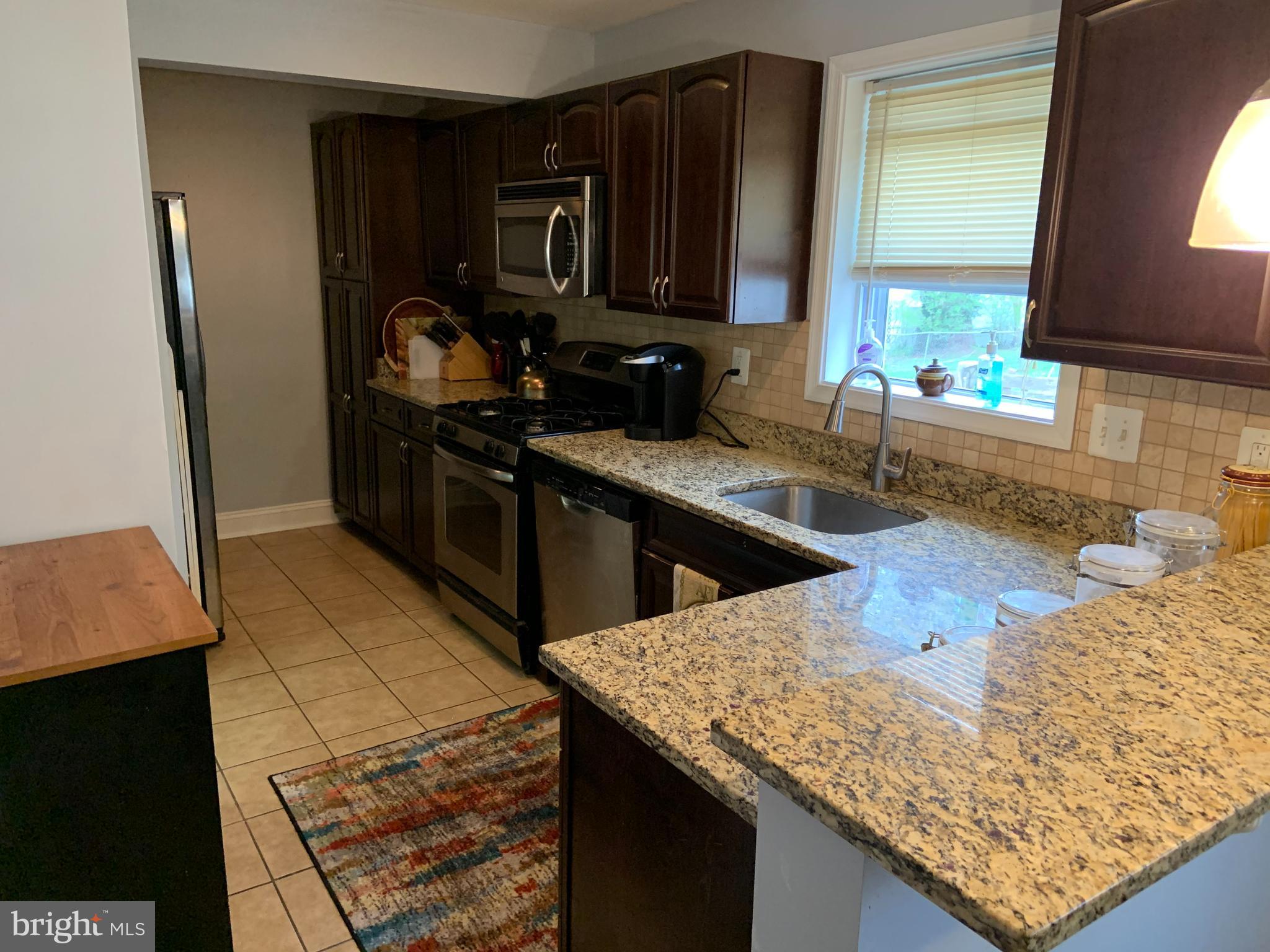 2509 Windsor Road Baltimore, MD 21234 - Photo 7 of 27 Kitchen