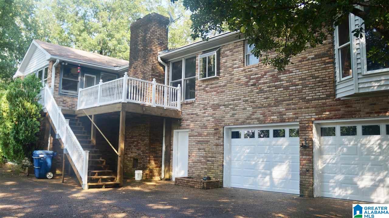 365 Signal Trail Pelham, AL 35124 - Photo 3 of 33