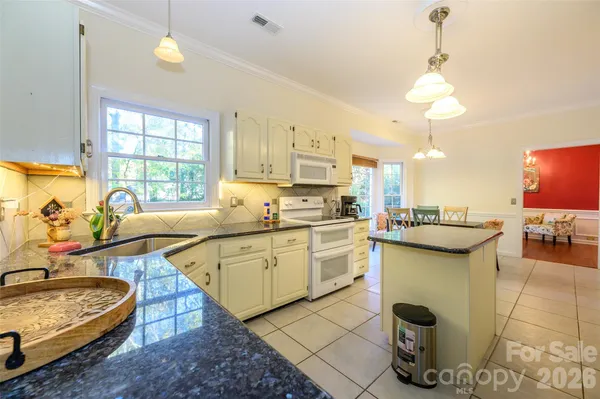 $745,000 | 6709 Fairhope Court, Charlotte, NC 28277