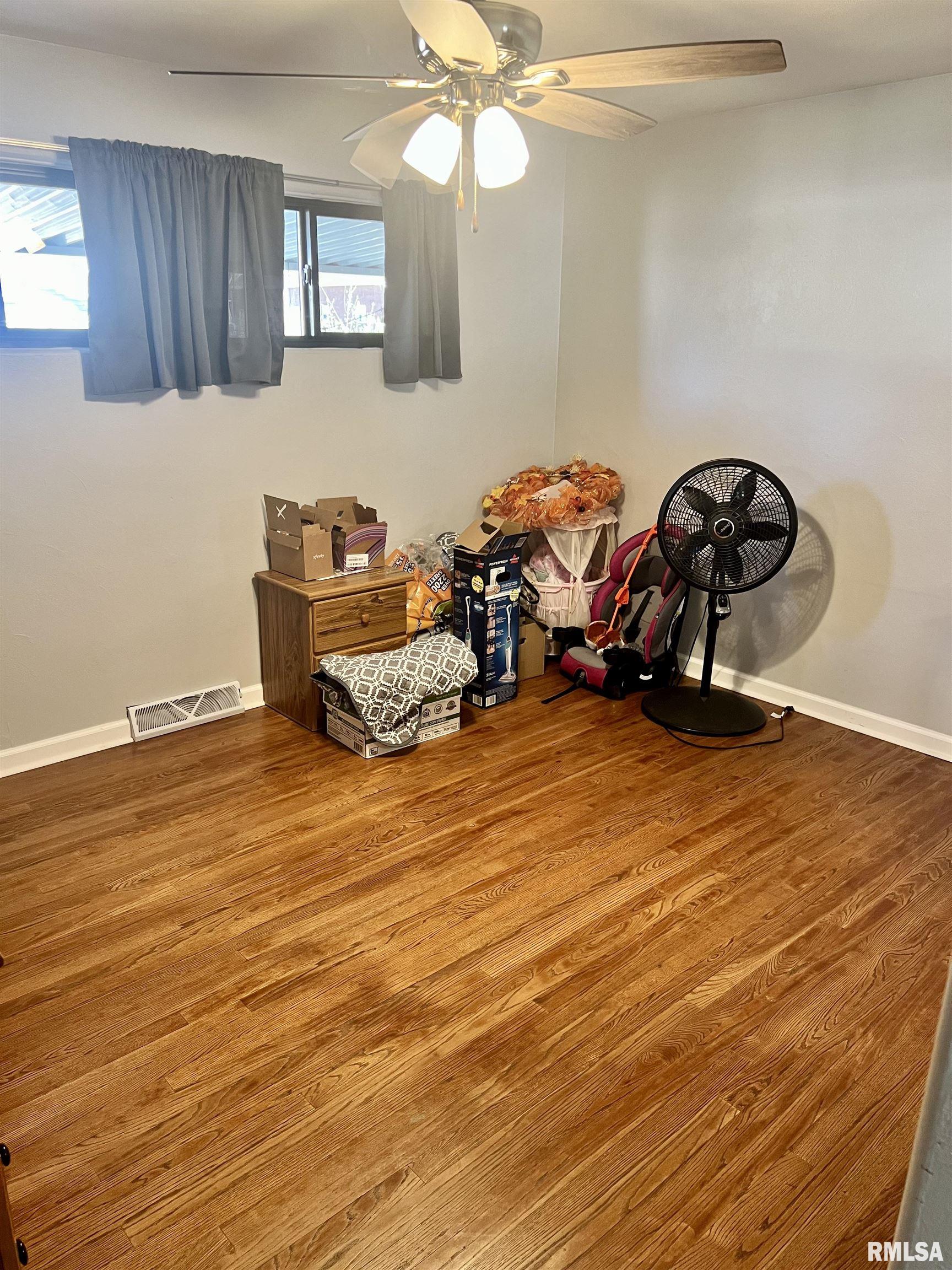 3250 South 1st Street Springfield, IL 62703 - Photo 8 of 46