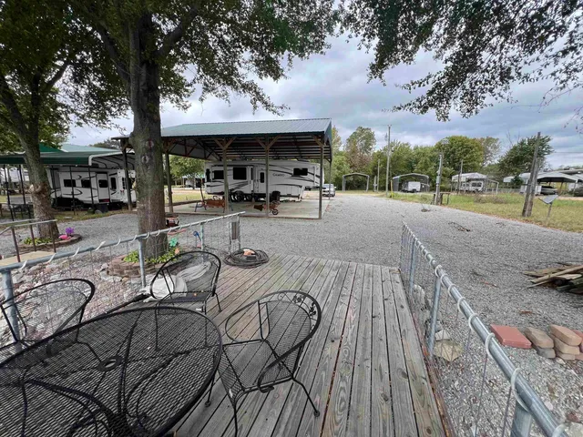 a view of lot of ocean and mountain
