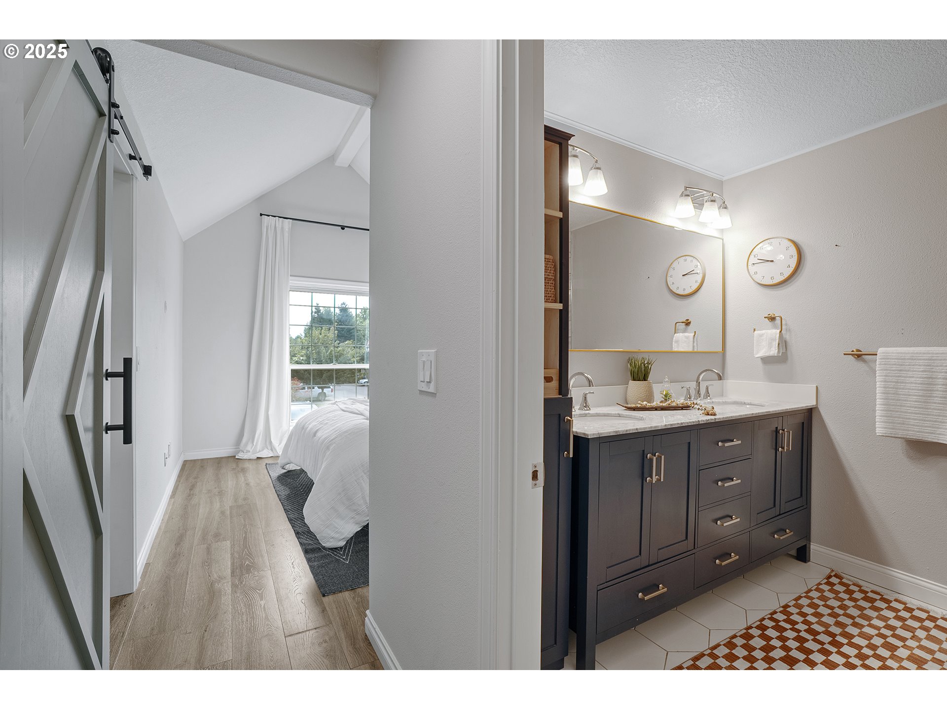 22040 Southwest Grahams Ferry Road, Unit B Tualatin, OR 97062 - Photo 17 of 31 Owner's Suite Bathroom