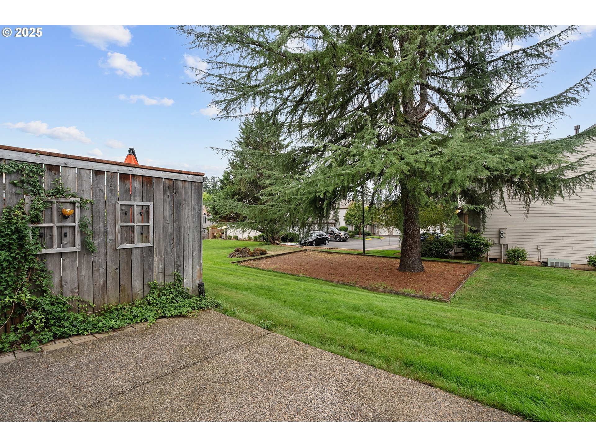 22040 Southwest Grahams Ferry Road, Unit B Tualatin, OR 97062 - Photo 29 of 31 Patio
