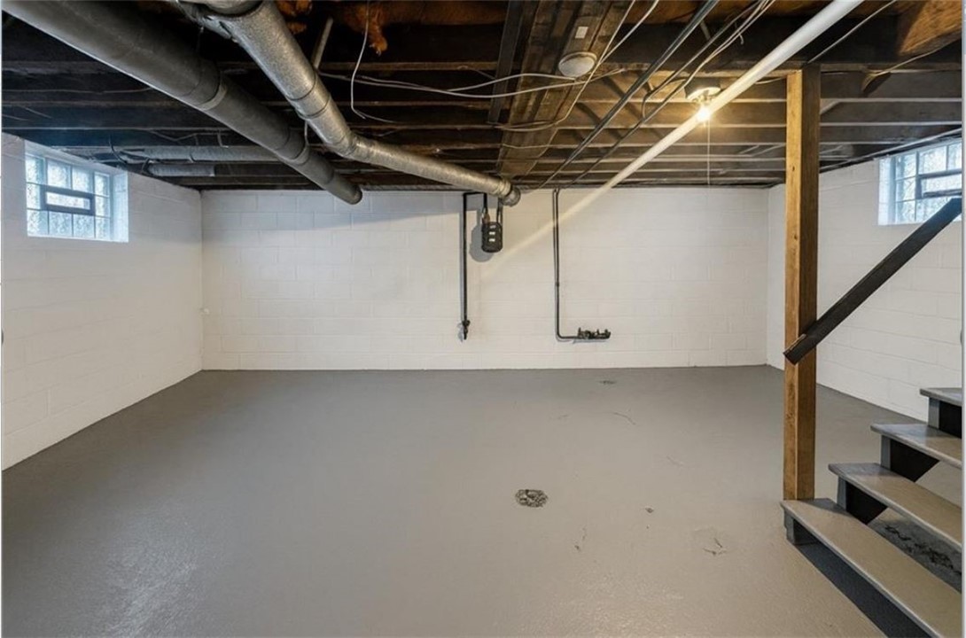 515 Emerson Street Rochester, NY 14613 - Photo 14 of 18