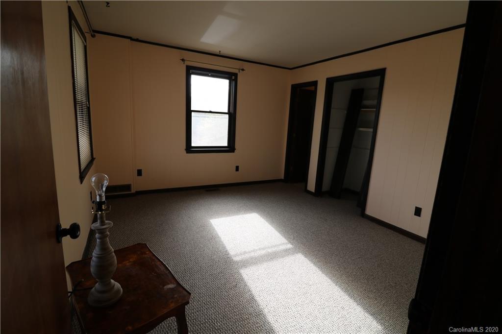 892 Calhoun Trail Rutherfordton, NC 28139 - Photo 14 of 36 Gallery Image 14