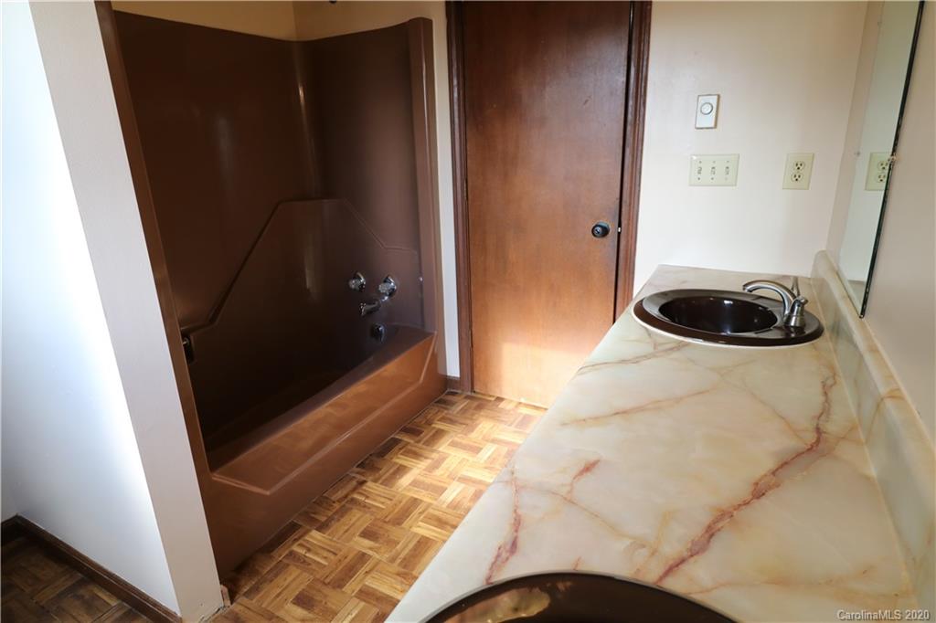 892 Calhoun Trail Rutherfordton, NC 28139 - Photo 22 of 36 Gallery Image 22