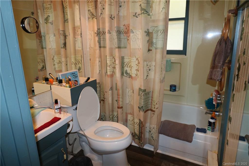 892 Calhoun Trail Rutherfordton, NC 28139 - Photo 34 of 36 Gallery Image 34