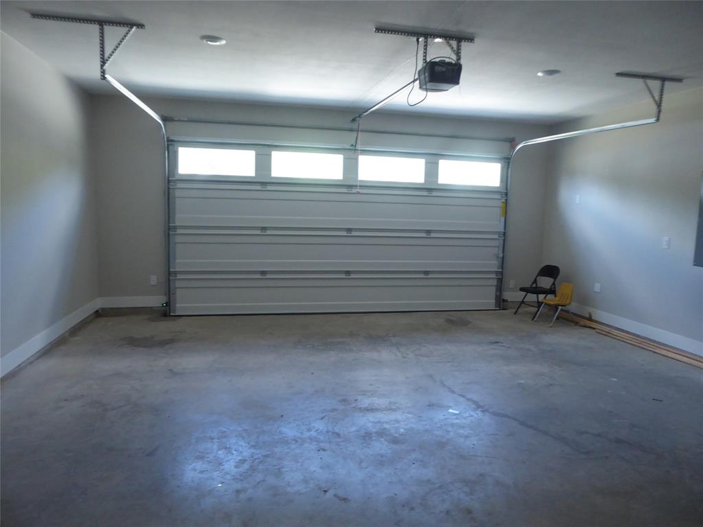 230 Third Street Wilmer, TX 75172 - Photo 15 of 40 a view of an empty room