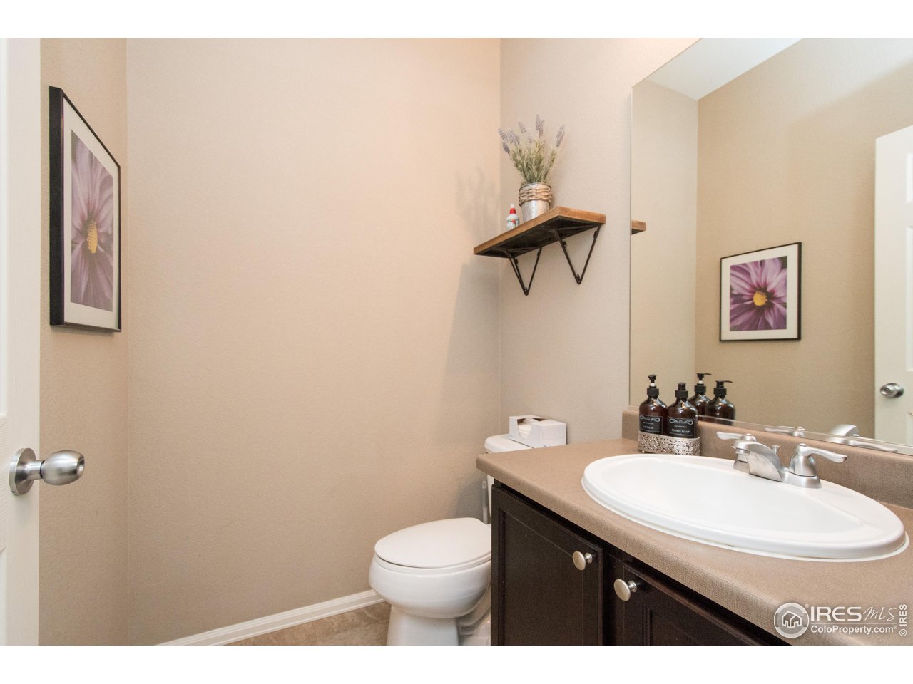 909 Trading Post Road Fort Collins, CO 80524 - Photo 21 of 30 Powder Room/Half Bath