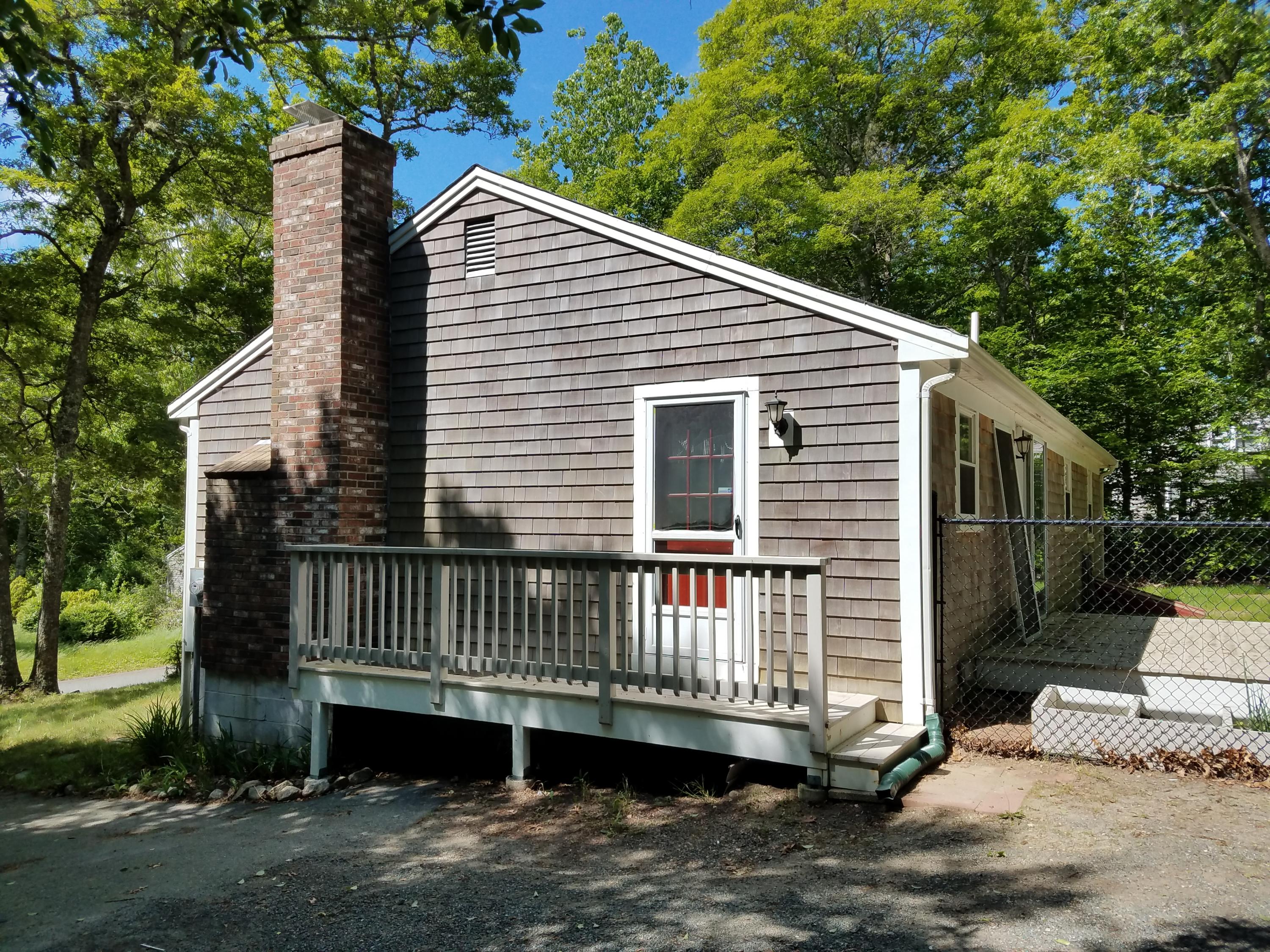 32 Essex Road Mashpee, MA 02649 - Photo 10 of 28 20180603_102523