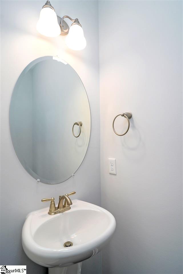 108 Arnold Mill Road Simpsonville, SC 29680 - Photo 12 of 19 Gallery Image 12
