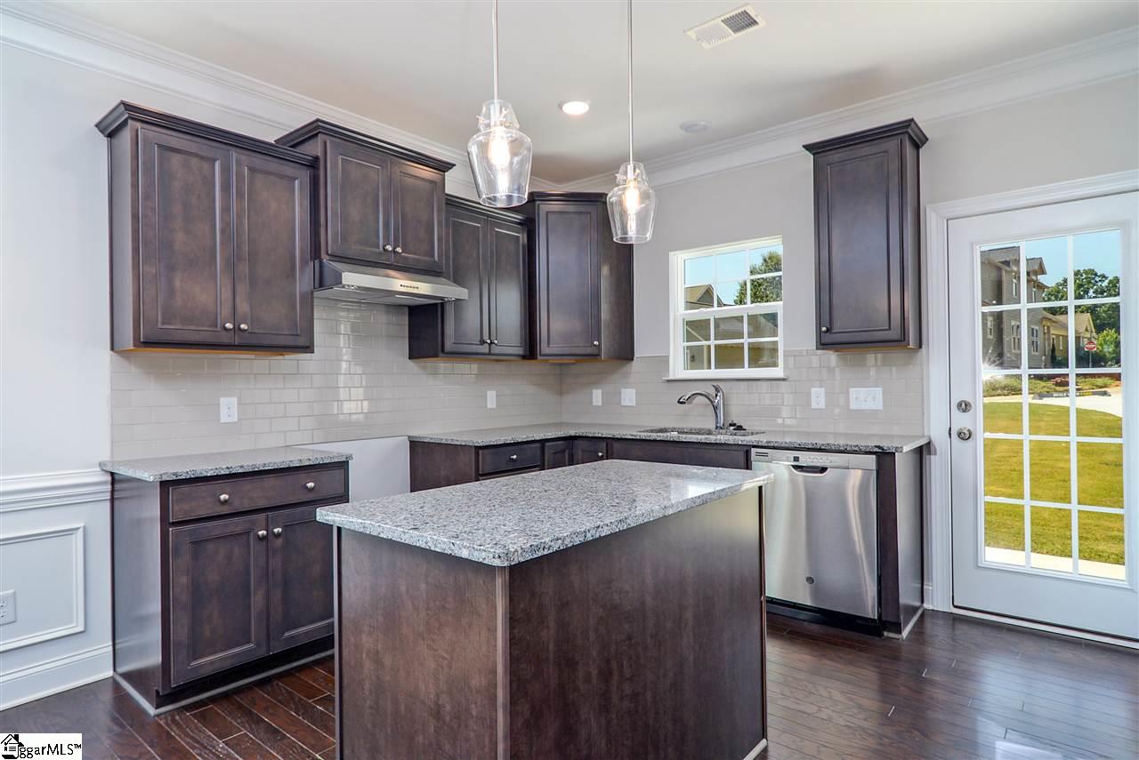 108 Arnold Mill Road Simpsonville, SC 29680 - Photo 4 of 19 Gallery Image 4