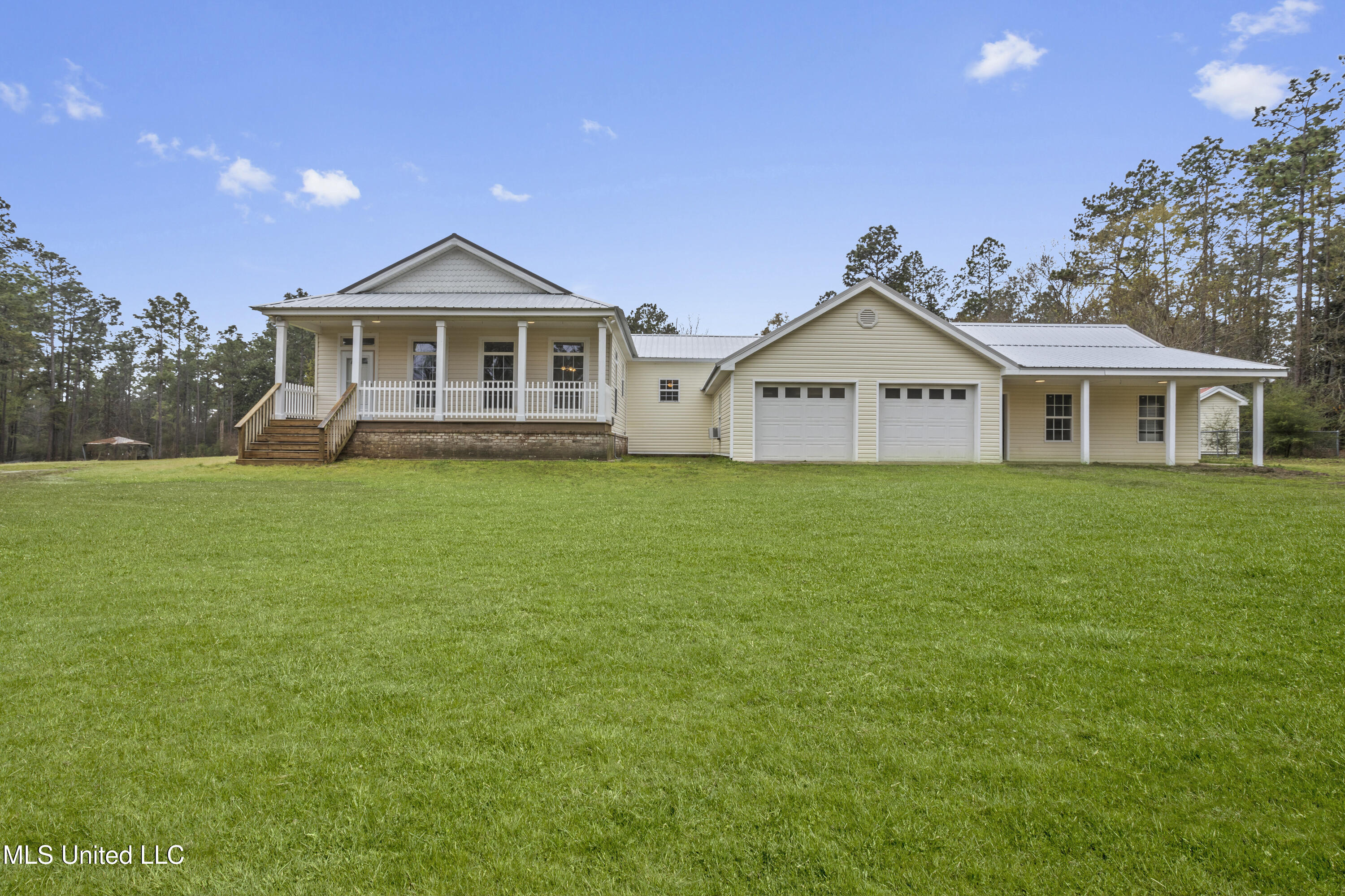 20540 Turan Road Saucier, MS 39574 - Photo 1 of 60 002 (9)