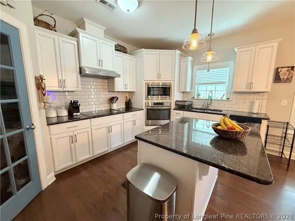 $2,400 | 97 Marchmont Place, Cameron, NC 28326