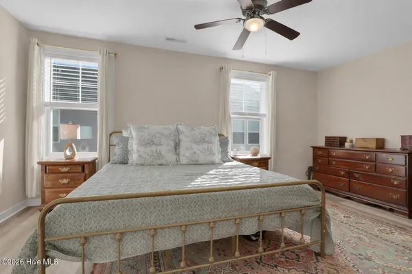 $1,950 | 328 Starfish Lane, Sneads Ferry, NC 28460