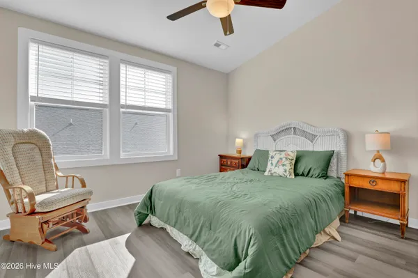 $1,950 | 328 Starfish Lane, Sneads Ferry, NC 28460