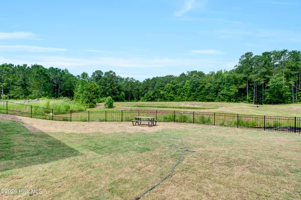 $1,950 | 328 Starfish Lane, Sneads Ferry, NC 28460