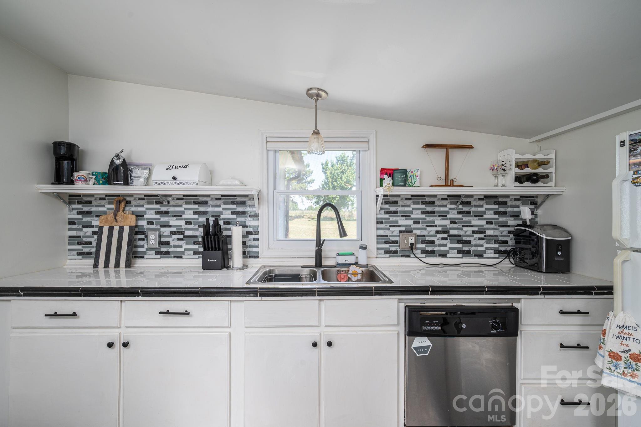 2024 Willis Road Vale, NC 28168 - Photo 11 of 24