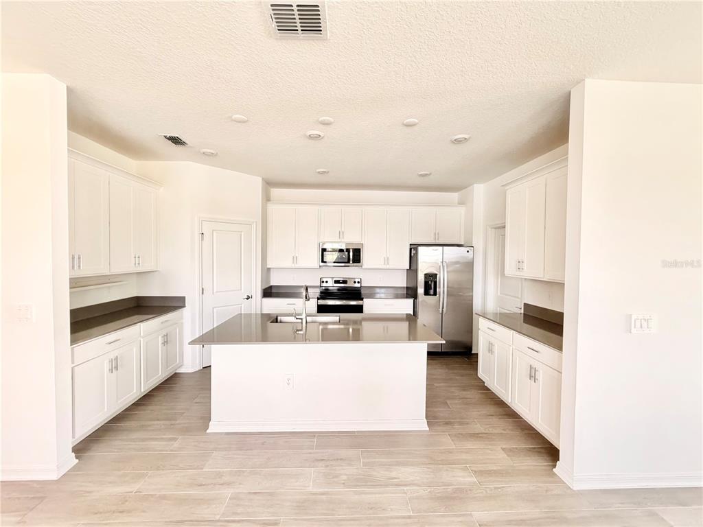 16622 Parable Way Winter Garden, FL 34787 - Photo 9 of 28