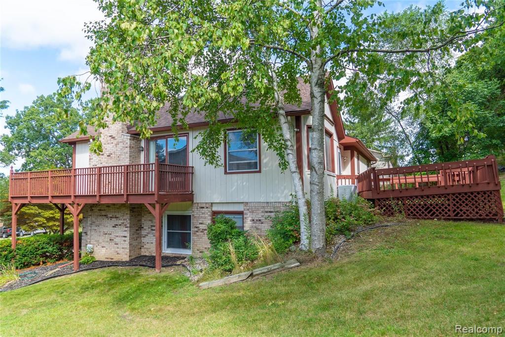 35875 Smithfield Road Farmington, MI 48335 - Photo 55 of 58