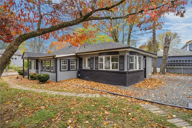 $365,000 | 62 Ardway Avenue, Warwick, RI 02889