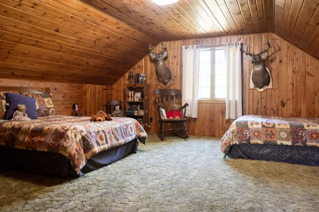 $874,000 | 5895 Mapleton Road South, Baxter, MN 56425