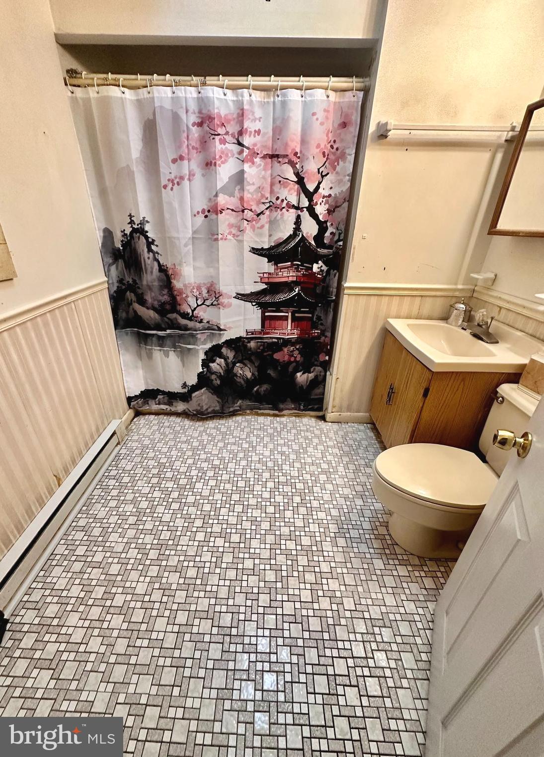 5640 Miriam Road Philadelphia, PA 19124 - Photo 13 of 16 Bathroom