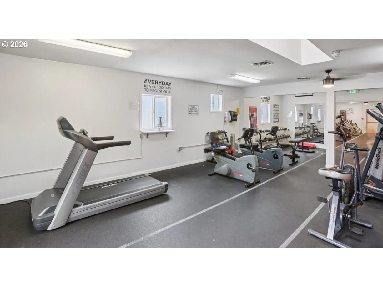 1510 Rainier Road Woodburn, OR 97071 - Photo 20 of 23