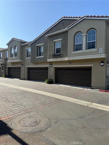 $480,000 | 15723 Parkhouse Drive, Unit 40, Fontana, CA 92336