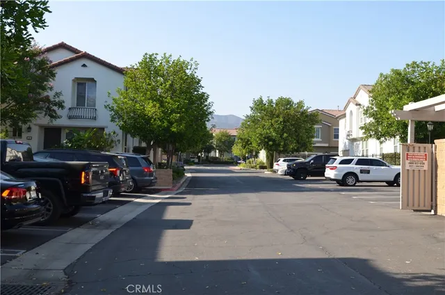 $480,000 | 15723 Parkhouse Drive, Unit 40, Fontana, CA 92336