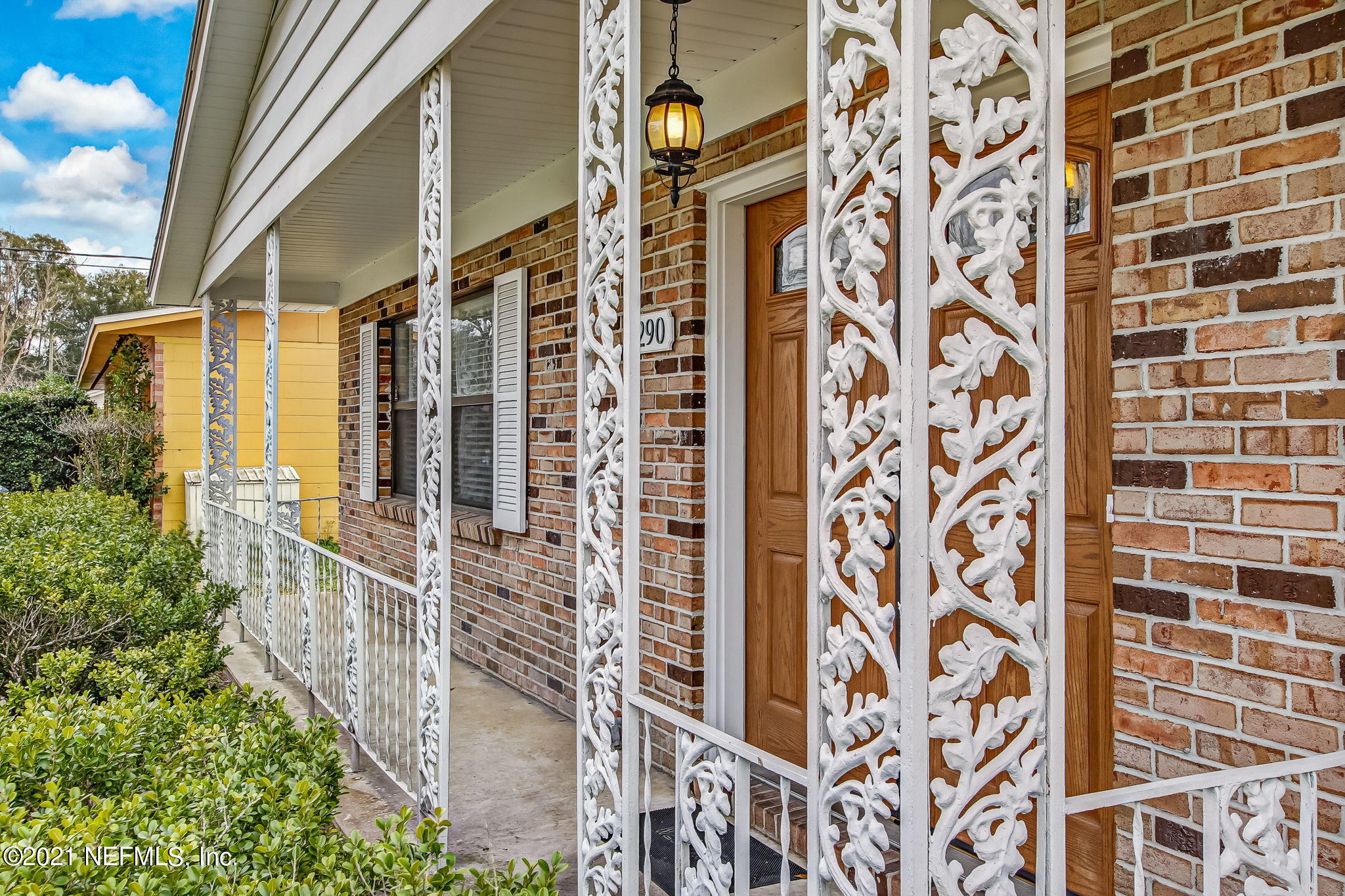 8290 Barracuda Road Jacksonville, FL 32244 - Photo 6 of 41 view of a brick building