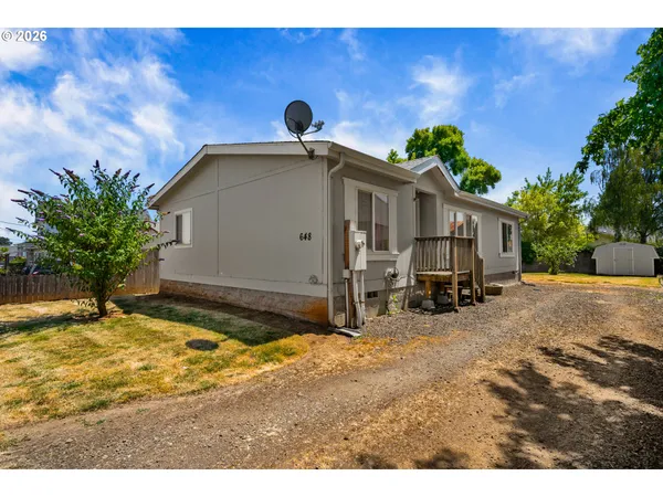 $300,000 | 648 Commercial Street, Monroe, OR 97456