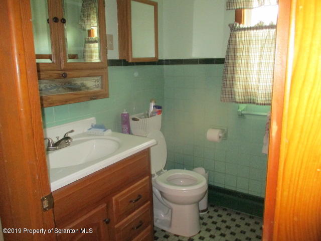 113 Sunset Road Moscow, PA 18444 - Photo 15 of 24