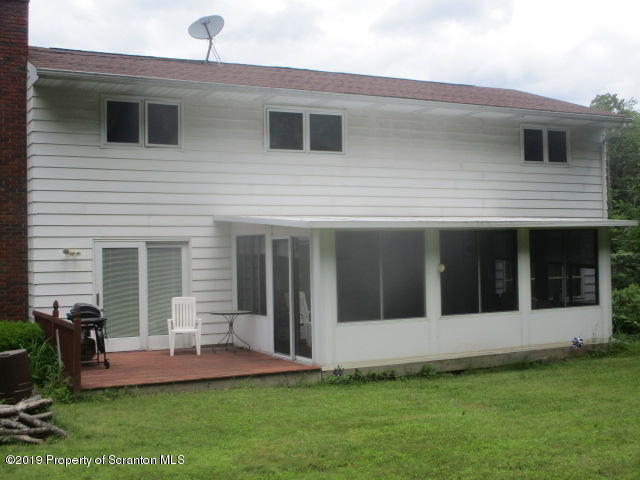 113 Sunset Road Moscow, PA 18444 - Photo 3 of 24