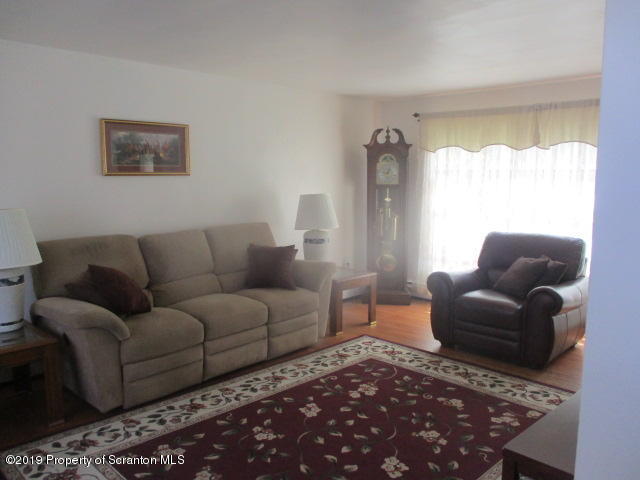 113 Sunset Road Moscow, PA 18444 - Photo 6 of 24