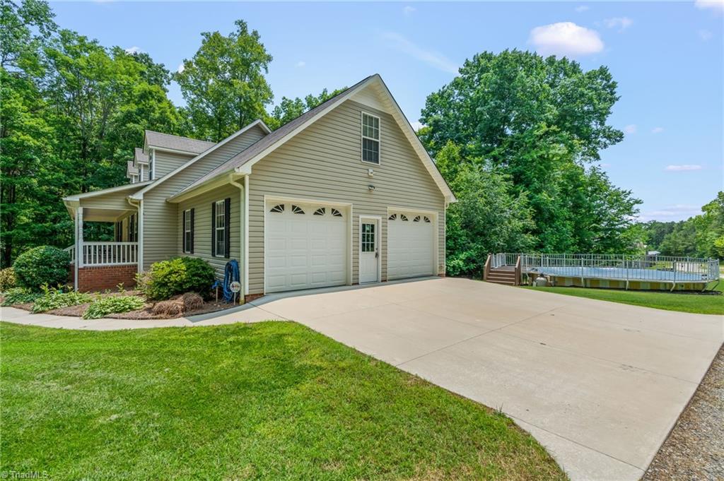 5805 Pine Hall Road Walnut Cove, NC 27052 - Photo 4 of 50 Gallery Image 4
