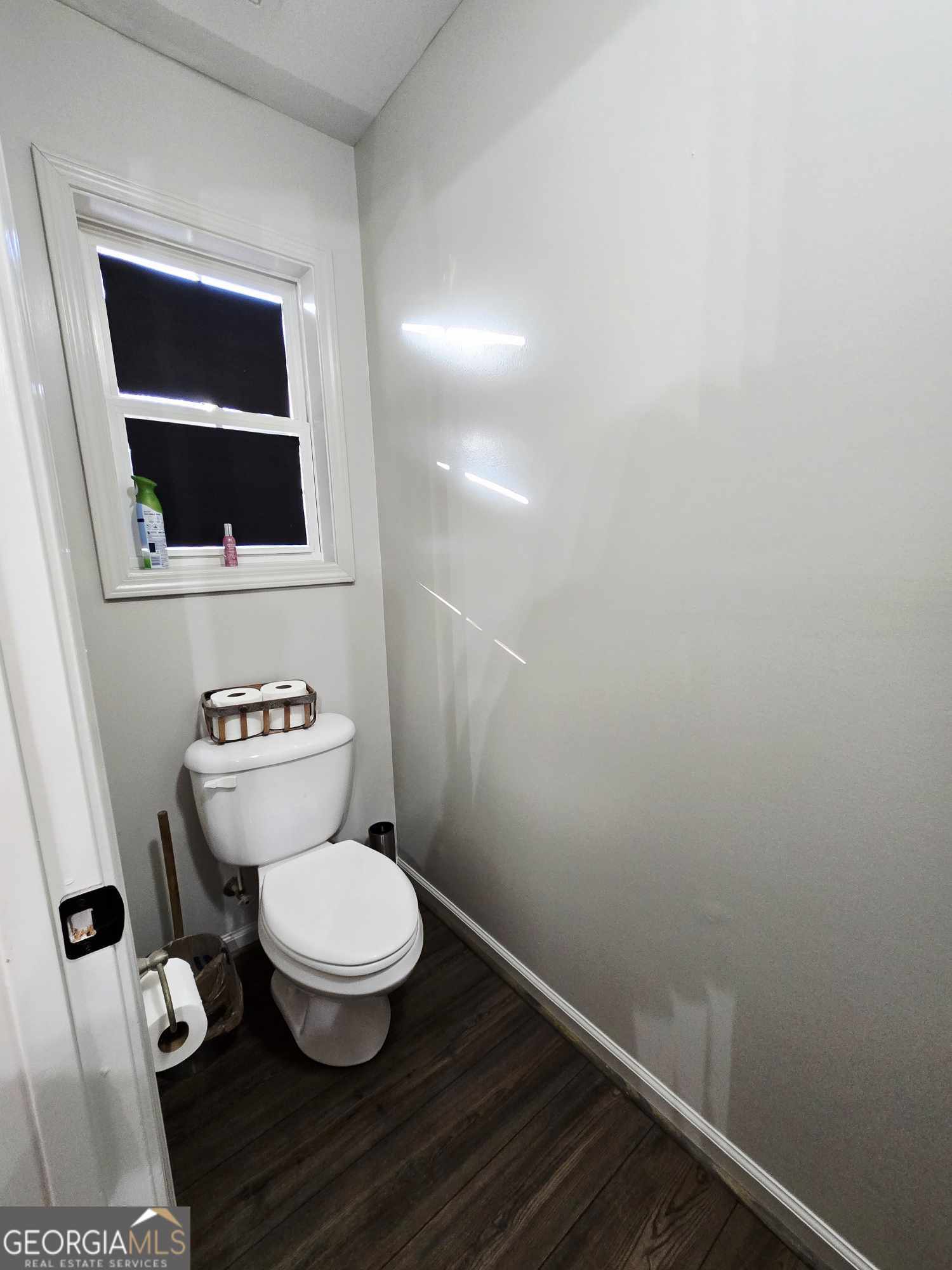 10 Shannons Lane Comer, GA 30629 - Photo 40 of 50 a bathroom with a toilet